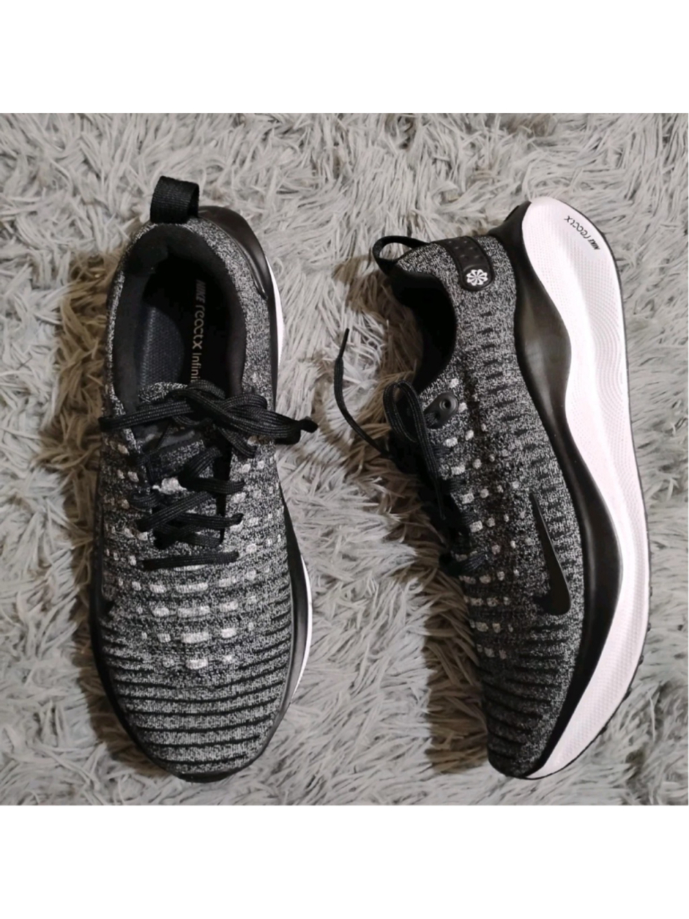 Nike ReactX Infinity Run 4 Women Size 10.5 Black White Knit Shoes DR2670-003